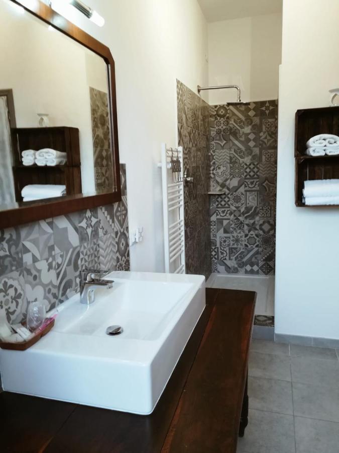 B&B Il Ponticello 구알티에리 외부 사진